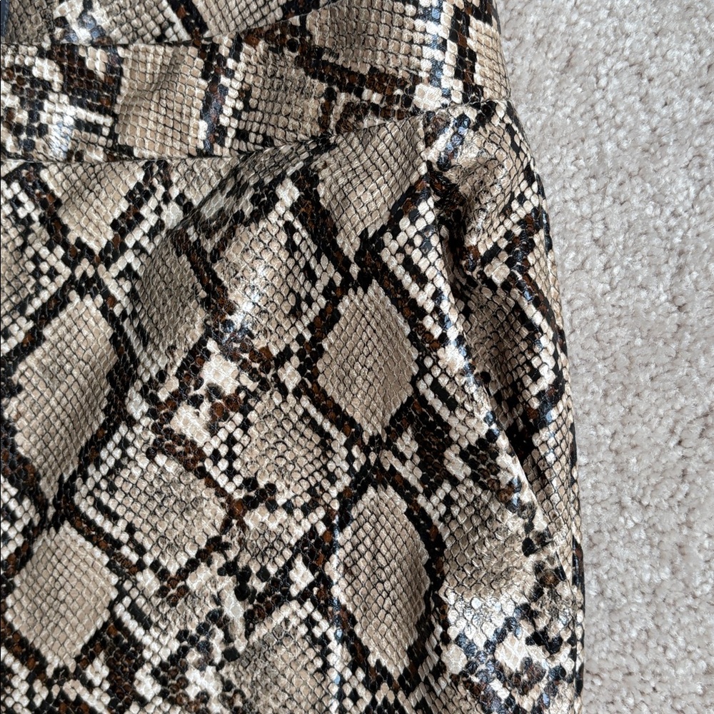 Snake Pants - Picture 5 of 11